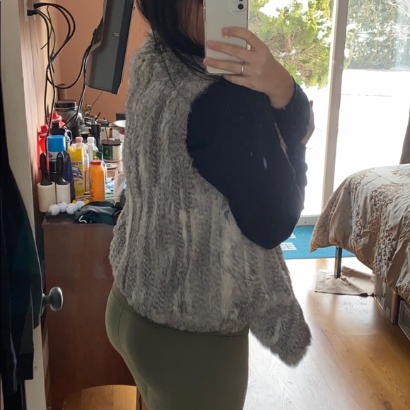 525 America Rabbit Fur Vest - Picture 6 of 7